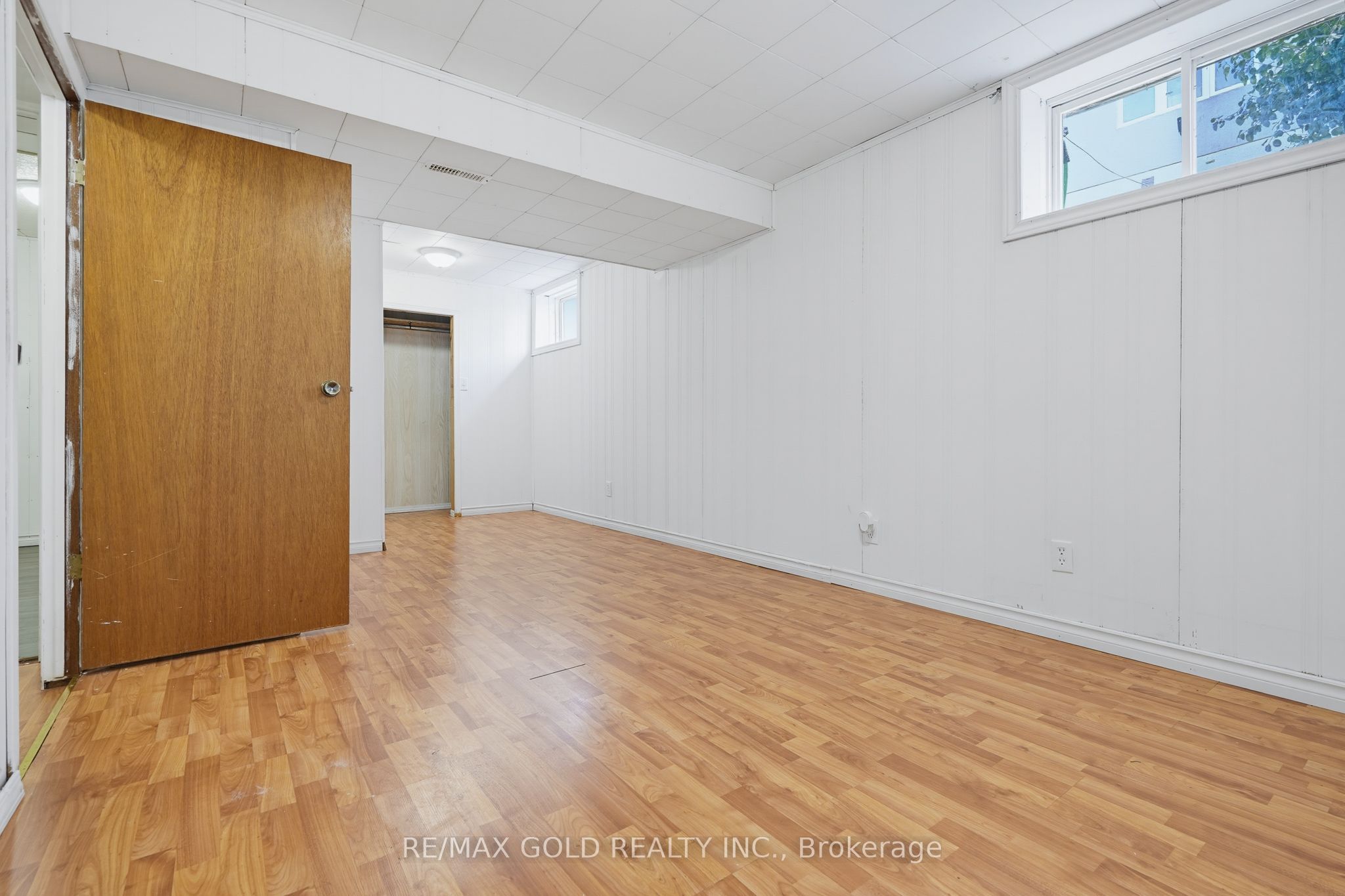 23 Pleasantview Avenue Property Photo 20