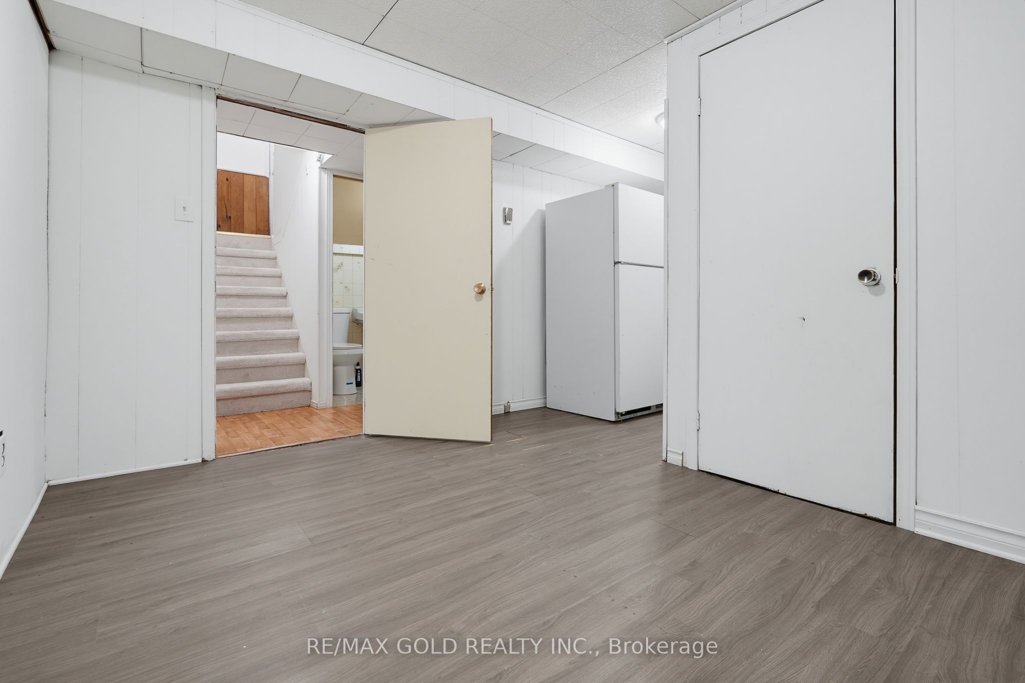 23 Pleasantview Avenue Property Photo 21