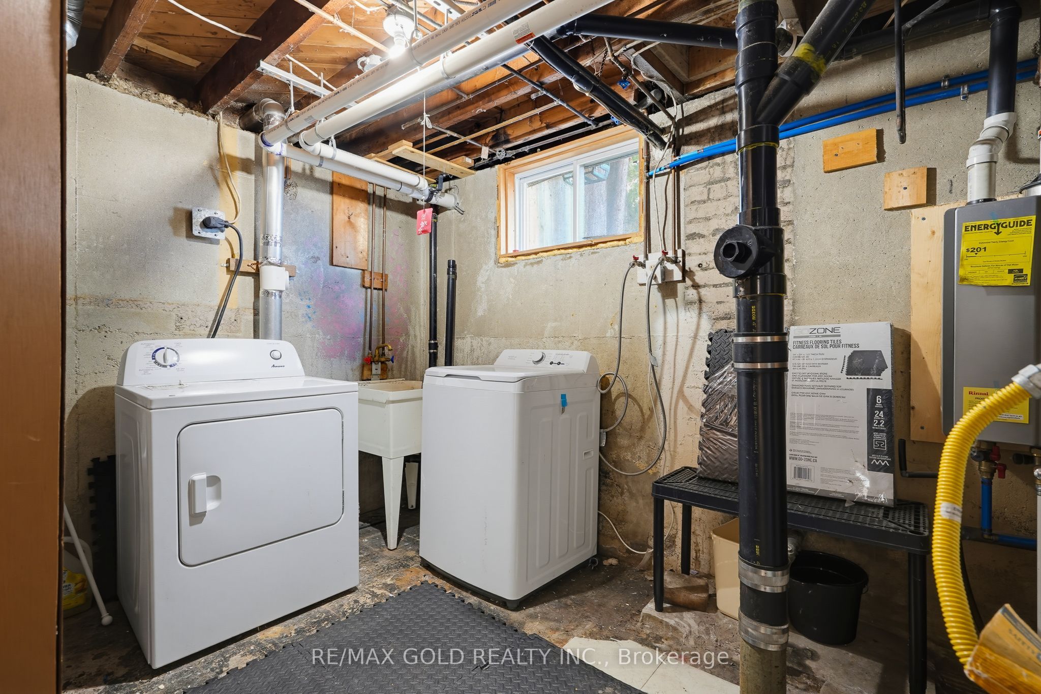 23 Pleasantview Avenue Property Photo 23