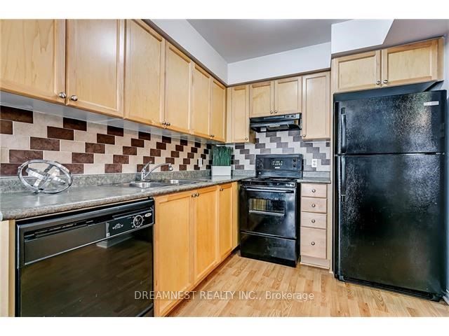 4975 Southampton Drive 307 Property Photo 3
