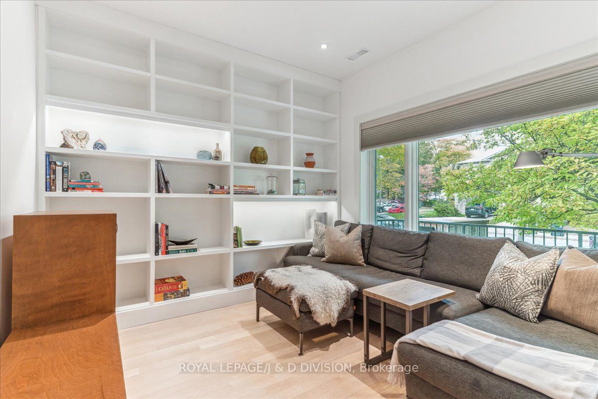 16 Forty First Street Property Photo 6