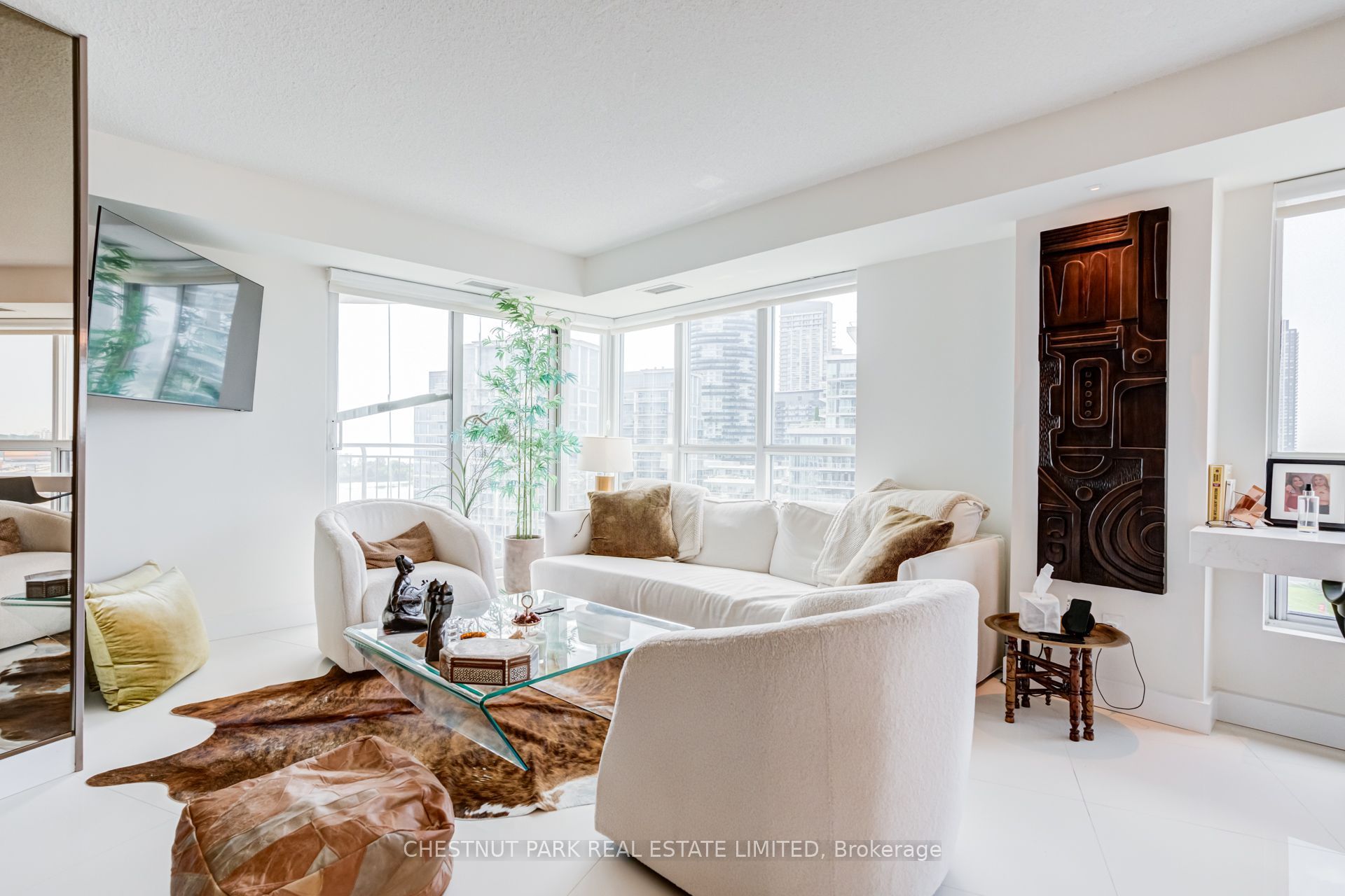 2111 Lake Shore Boulevard W 1208 Property Photo 6