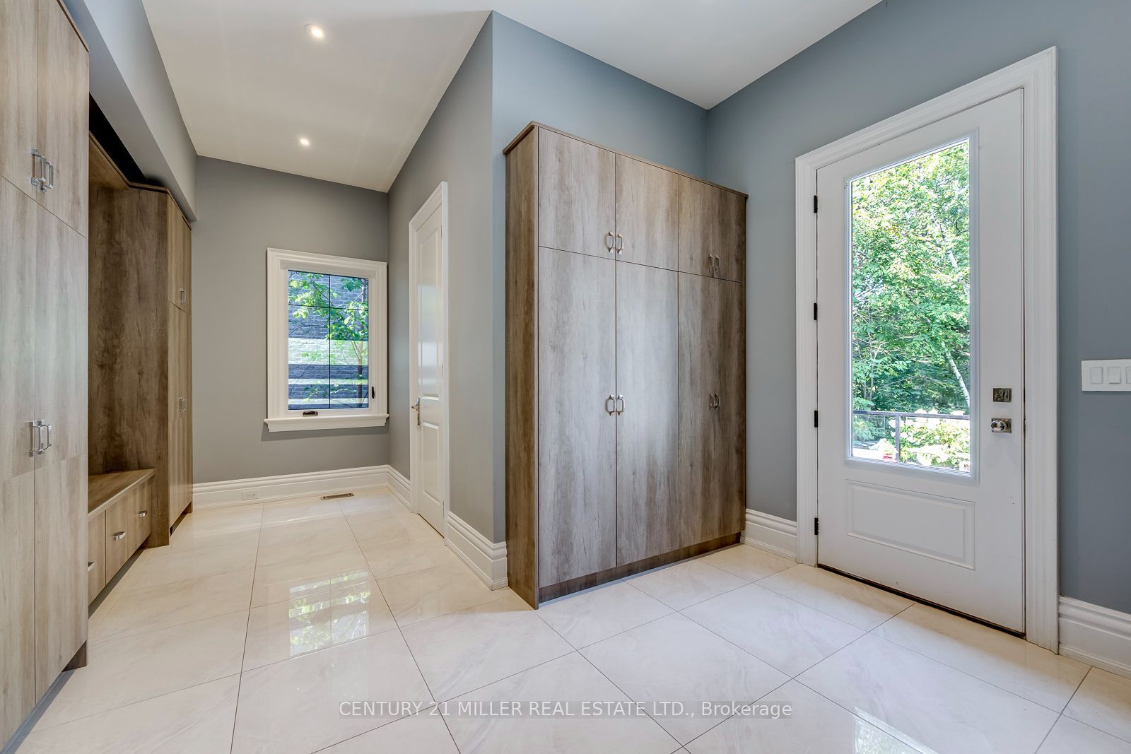 1399 Willowdown Road Property Photo 21