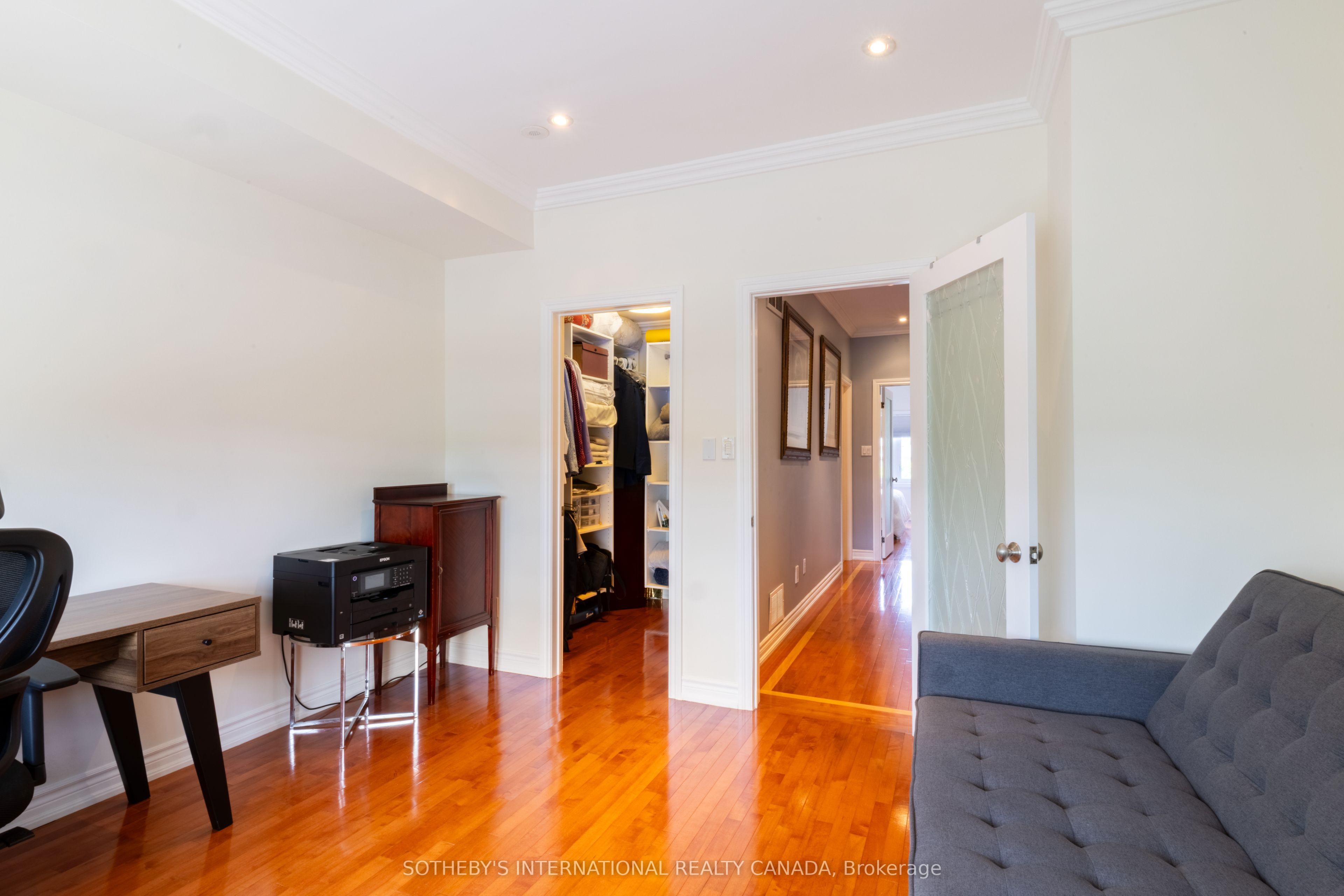 960a The Queensway Property Photo 31