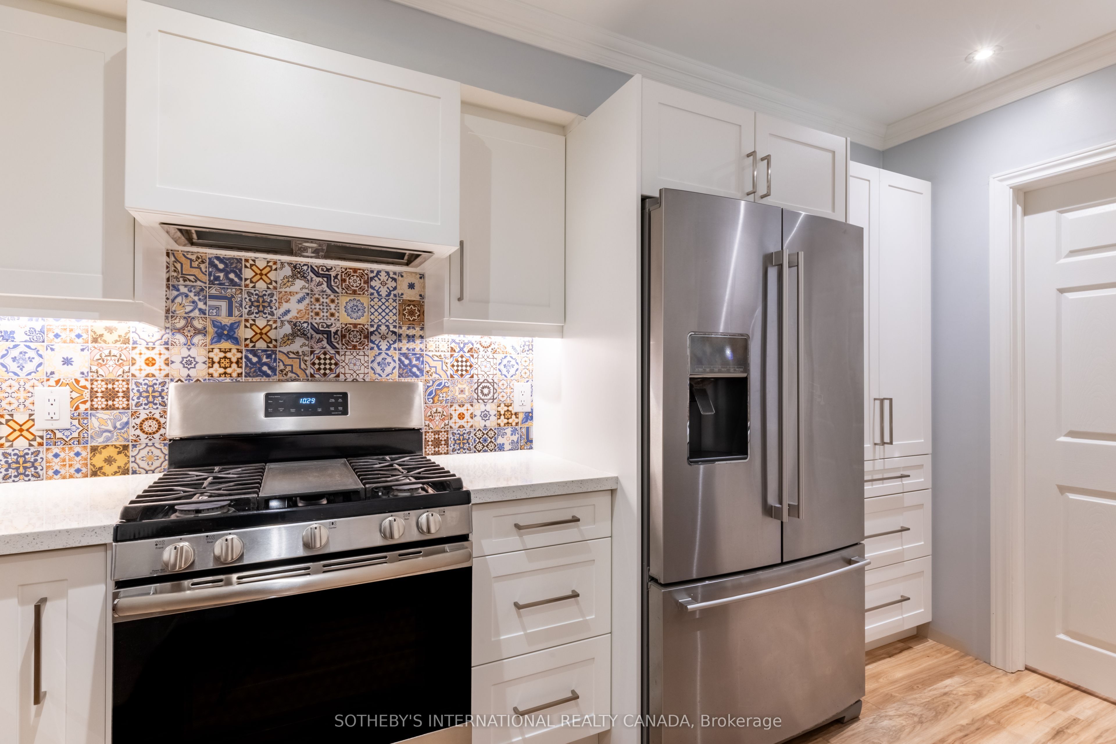 960a The Queensway Property Photo 41