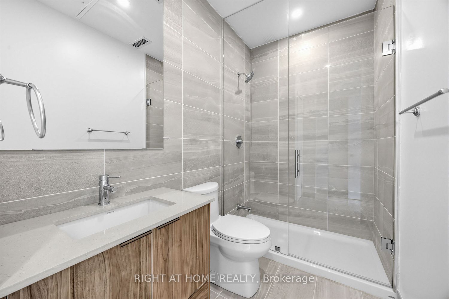 722 Marlee Avenue 207 Property Photo 20