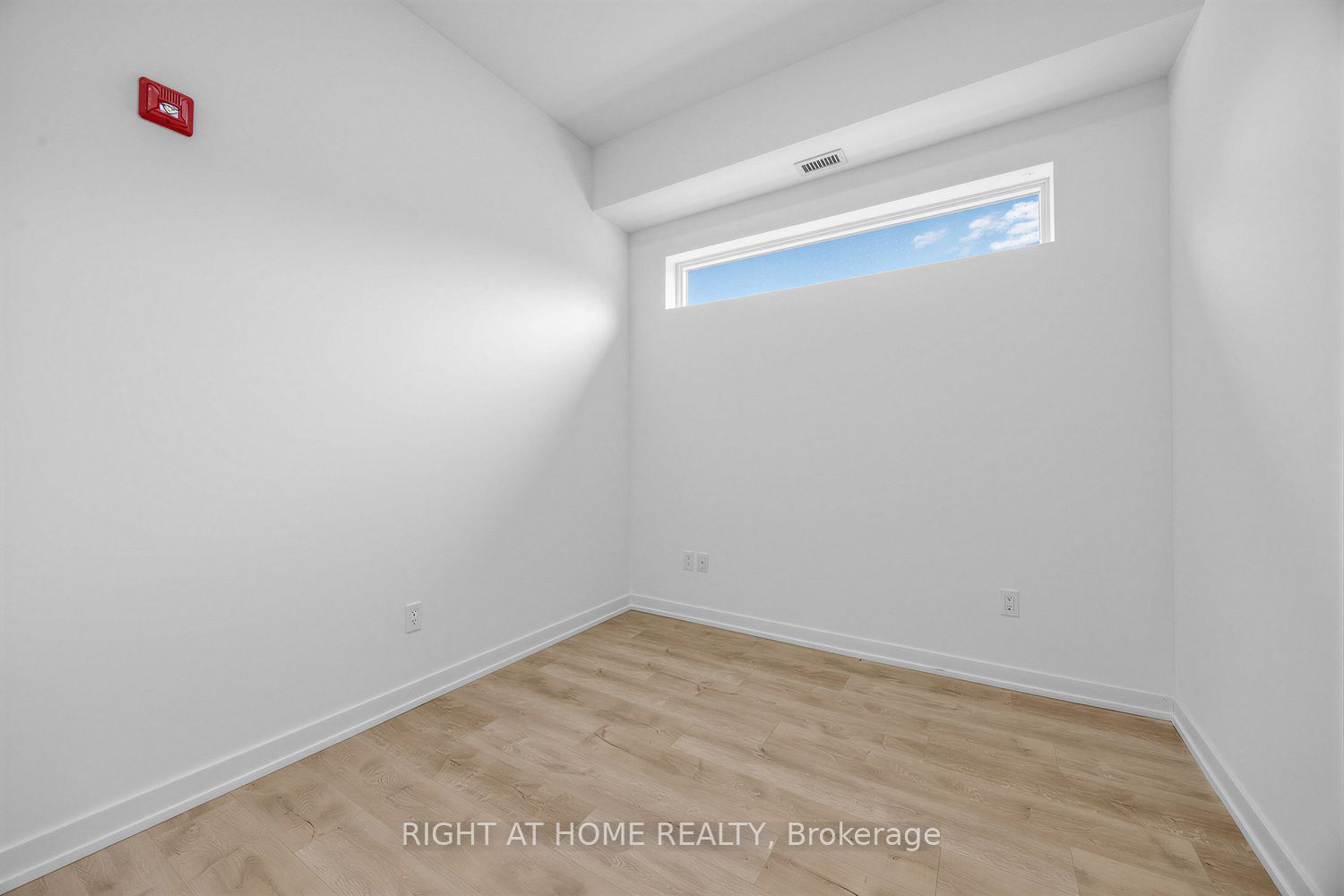 722 Marlee Avenue 207 Property Photo 22