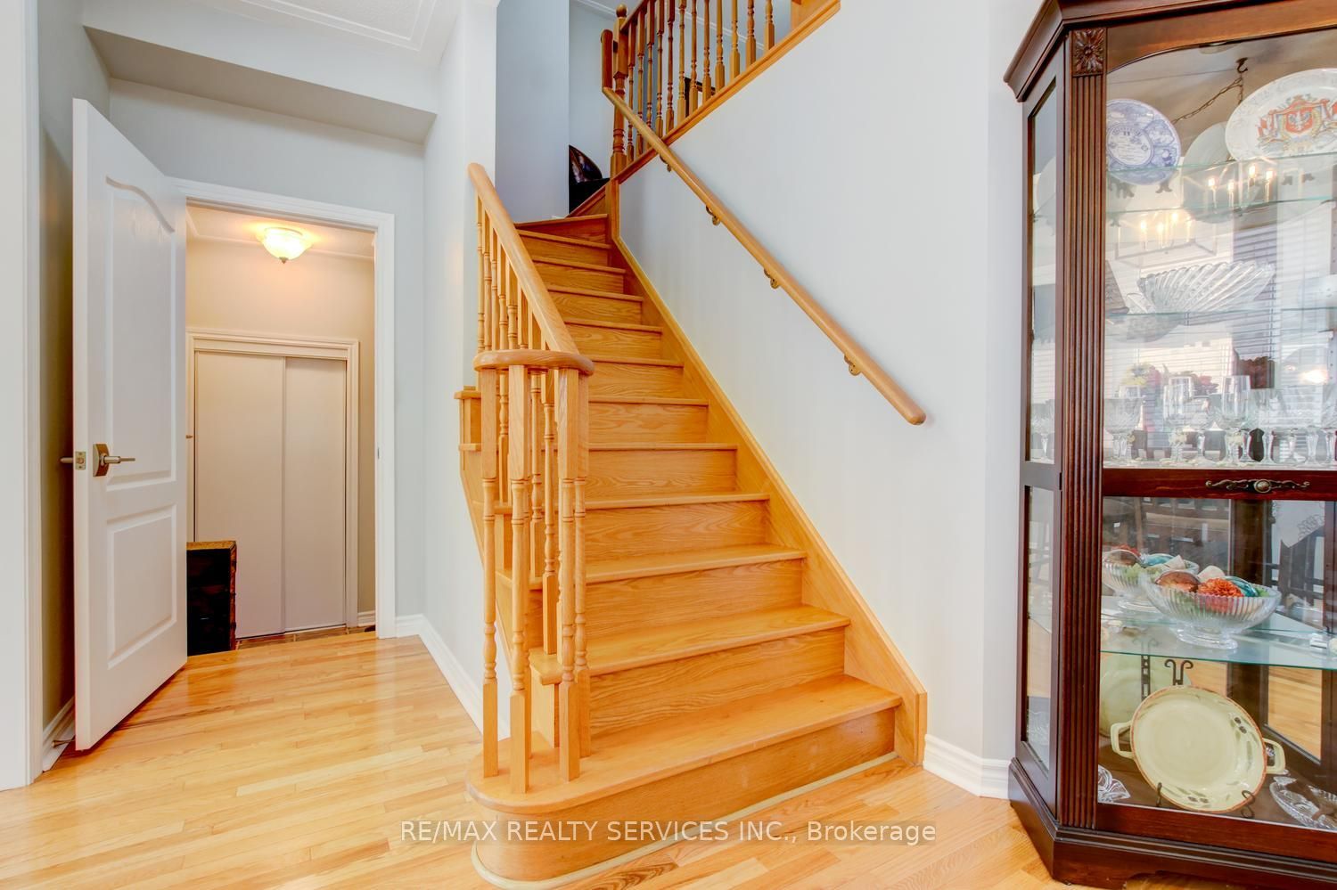 35 Hardgate Crescent Property Photo 17