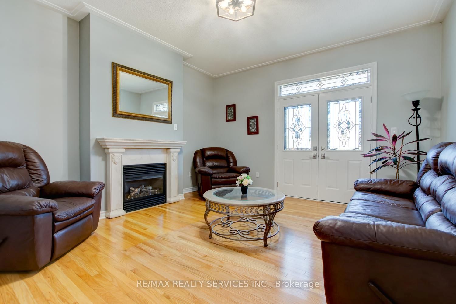 35 Hardgate Crescent Property Photo 18