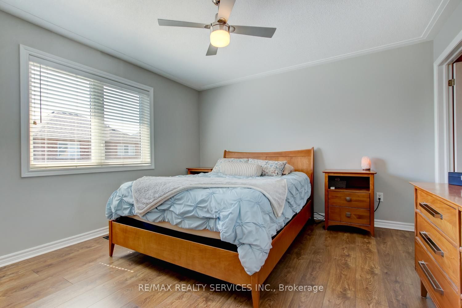 35 Hardgate Crescent Property Photo 22