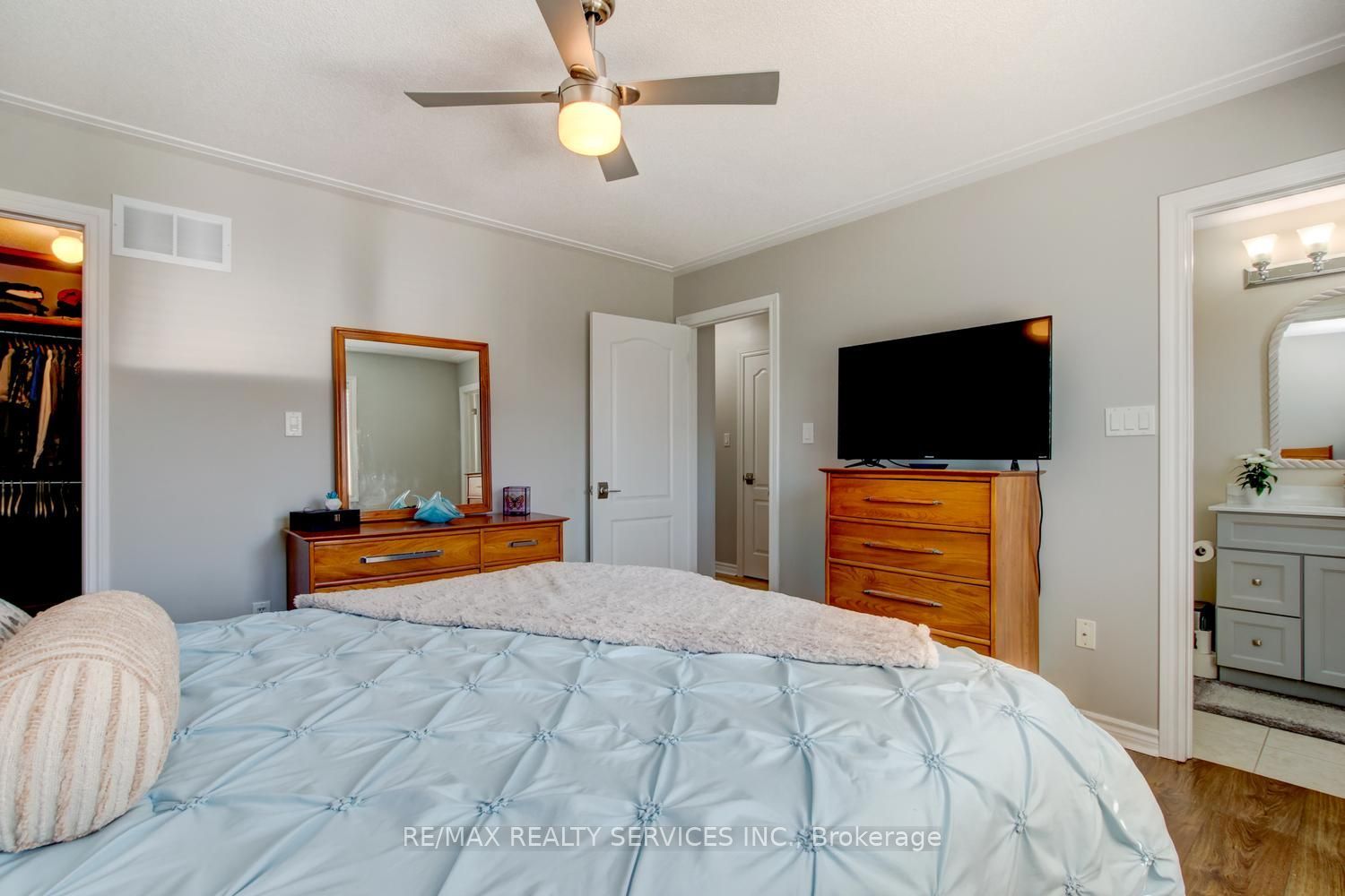 35 Hardgate Crescent Property Photo 25