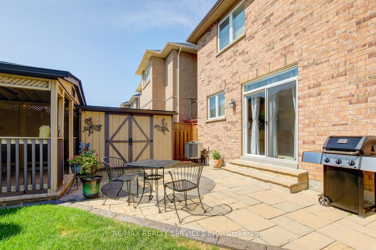 35 Hardgate Crescent Property Photo 45