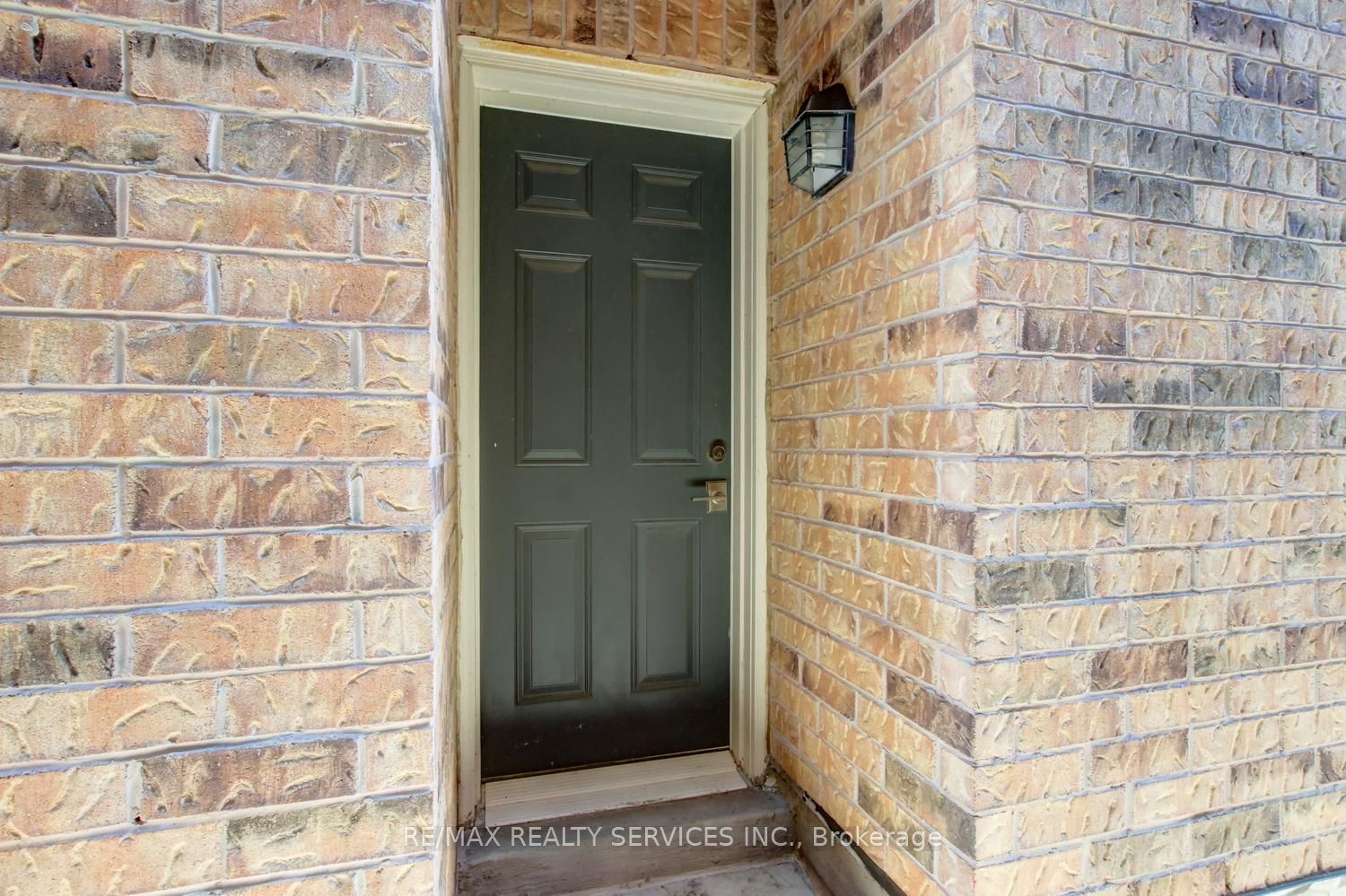 35 Hardgate Crescent Property Photo 50