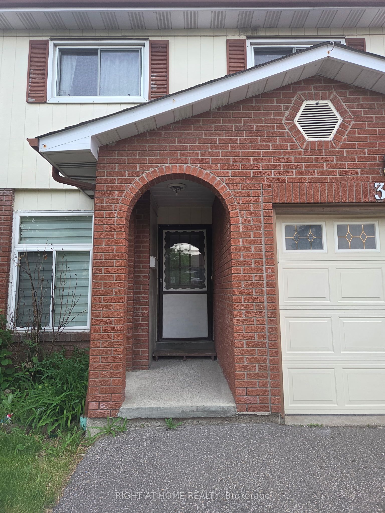 39 Hockley Path Property Photo 11