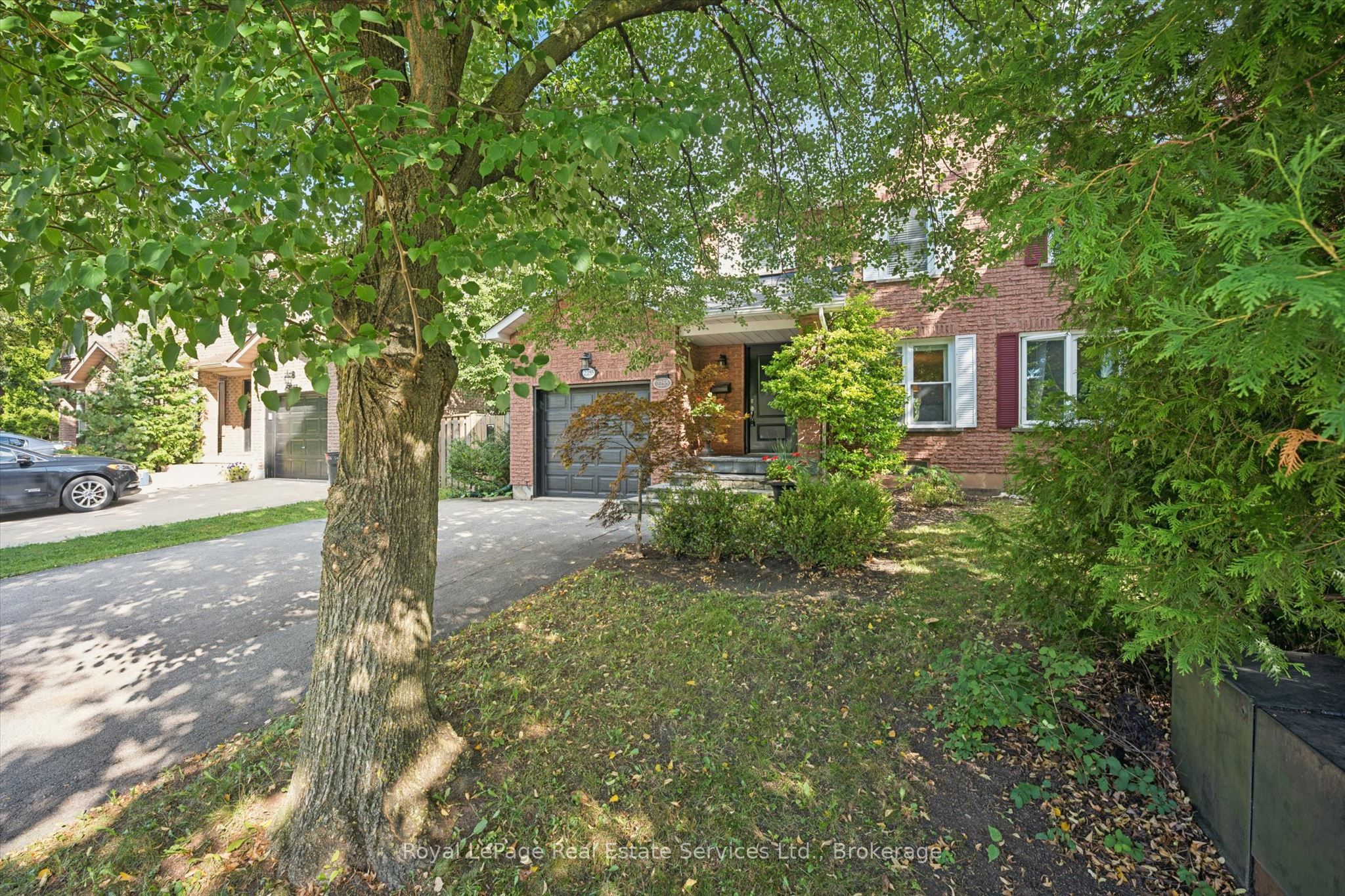 2255 Maclennan Drive Property Photo 2