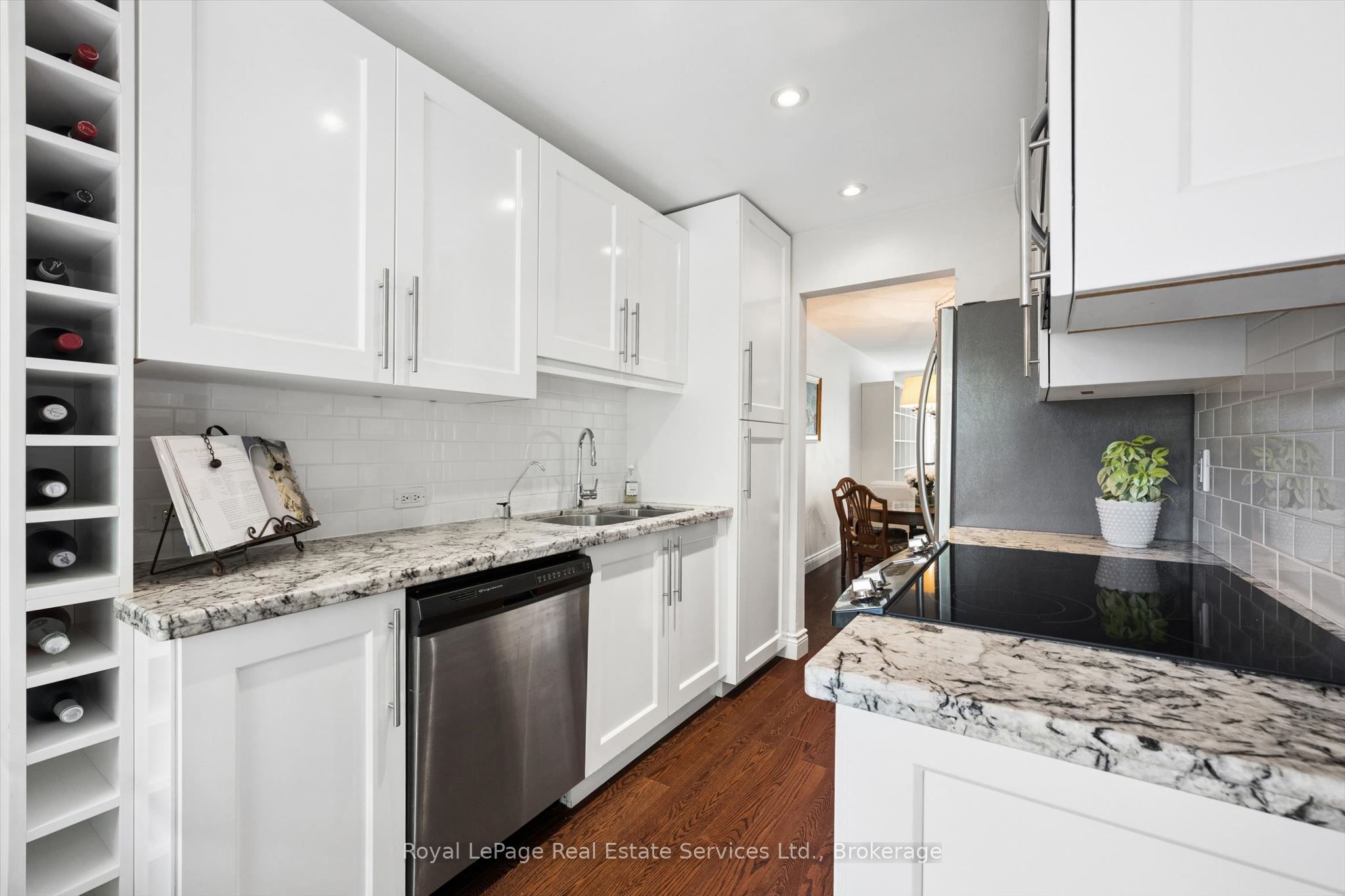 2255 Maclennan Drive Property Photo 16