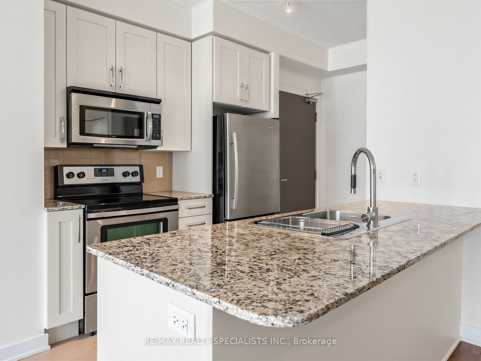 4065 Brickstone Mews 1401 Property Photo 1