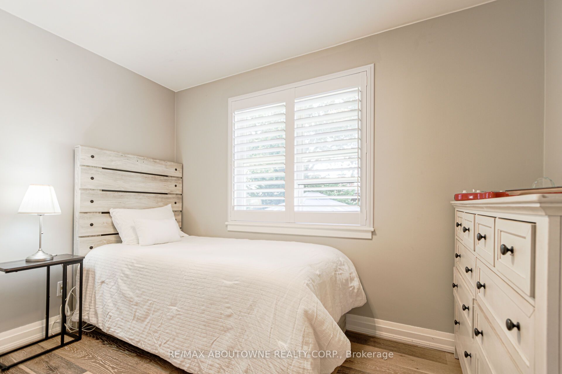 2105 Maplewood Drive Property Photo 26