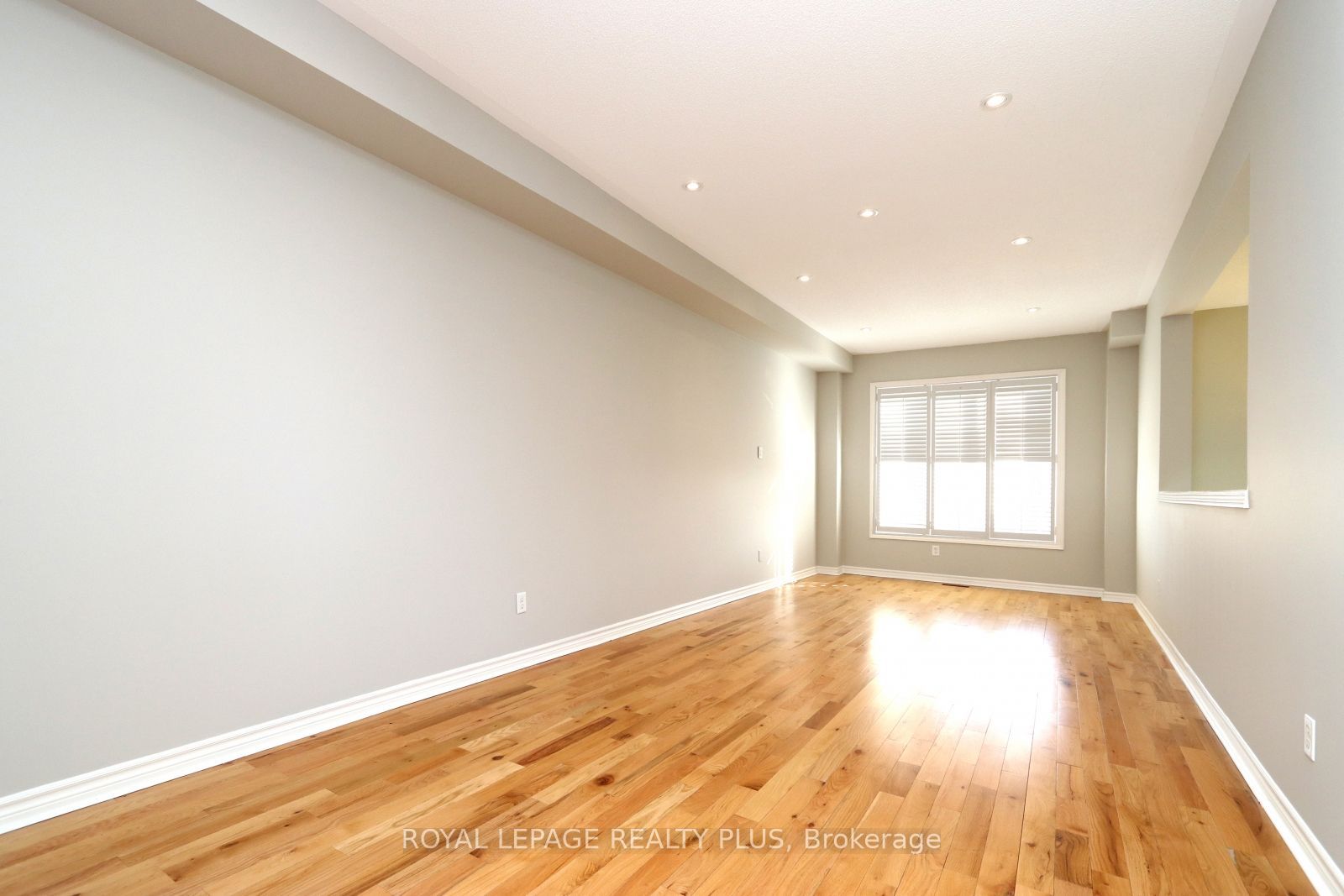3656 Twinmaple Drive Property Photo 11