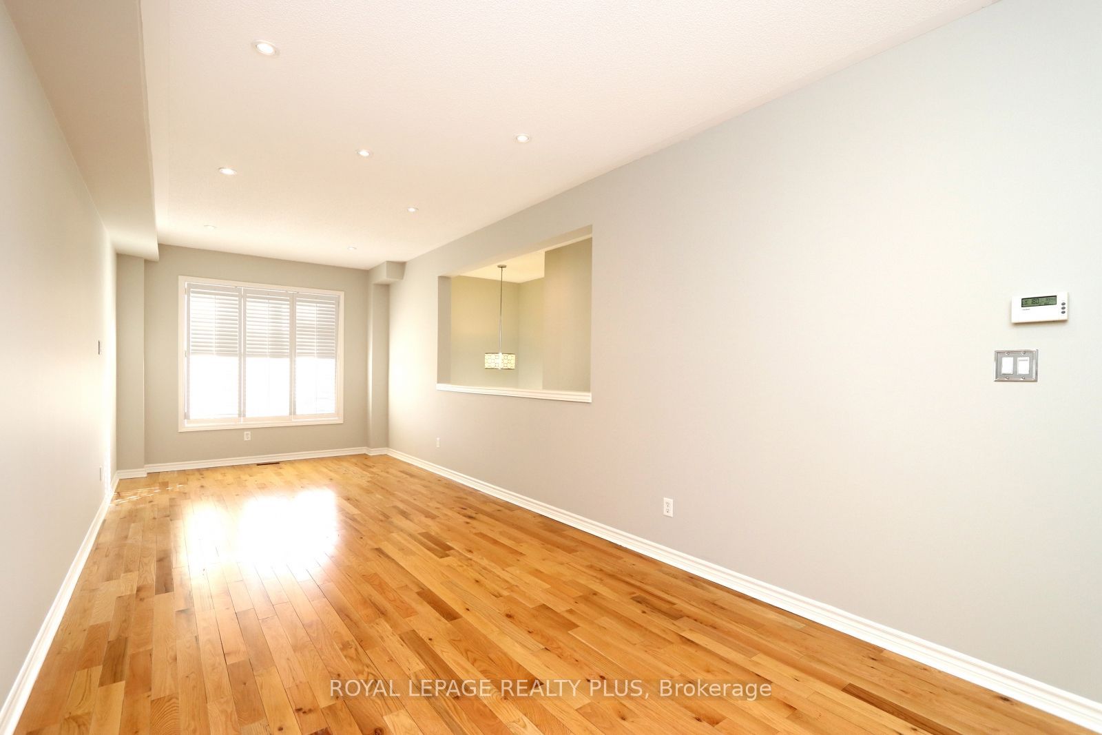 3656 Twinmaple Drive Property Photo 12