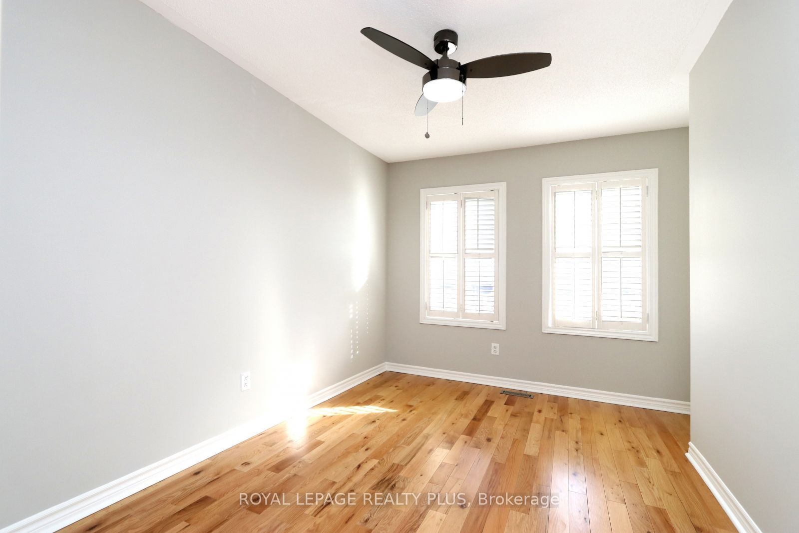 3656 Twinmaple Drive Property Photo 16