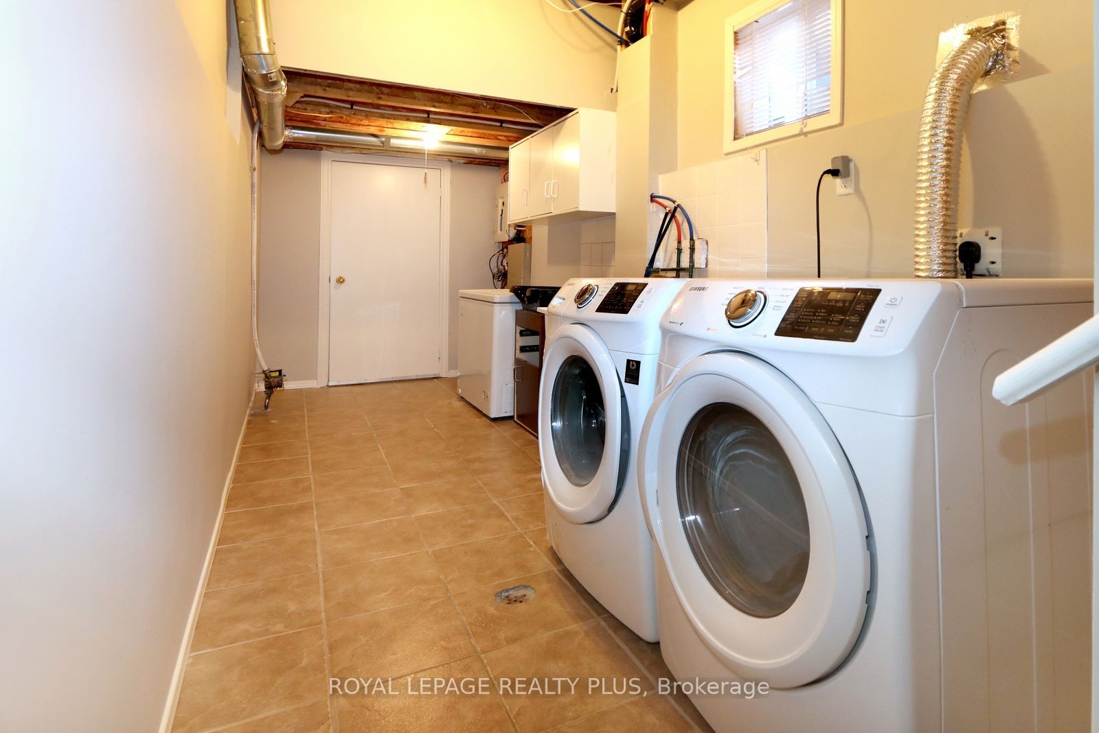 3656 Twinmaple Drive Property Photo 21