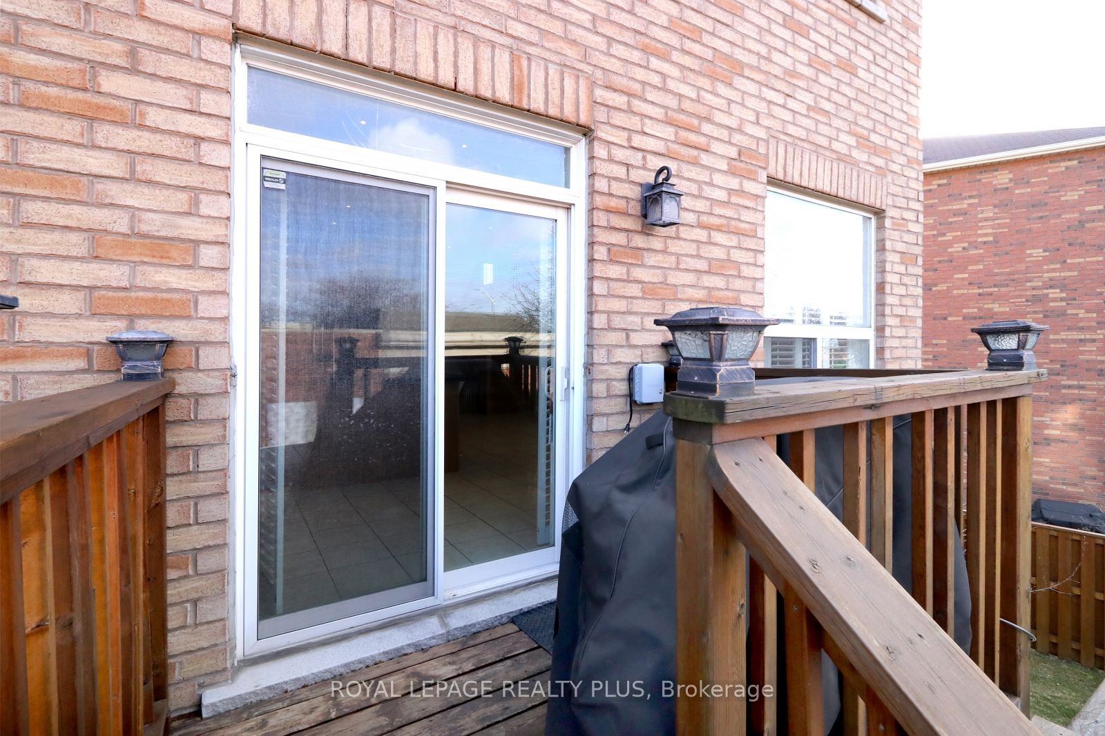 3656 Twinmaple Drive Property Photo 22