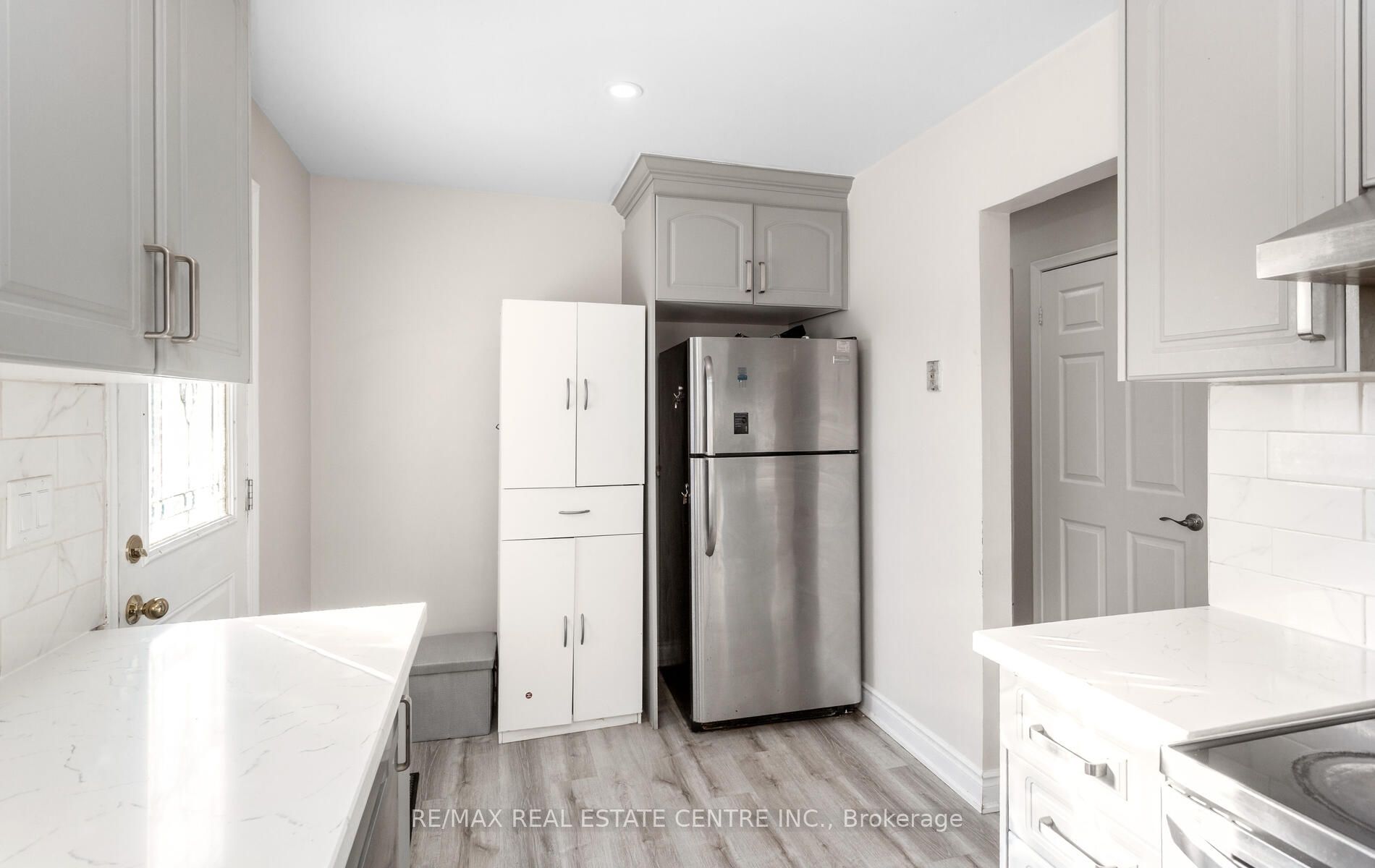 1 Tindale Road Property Photo 10