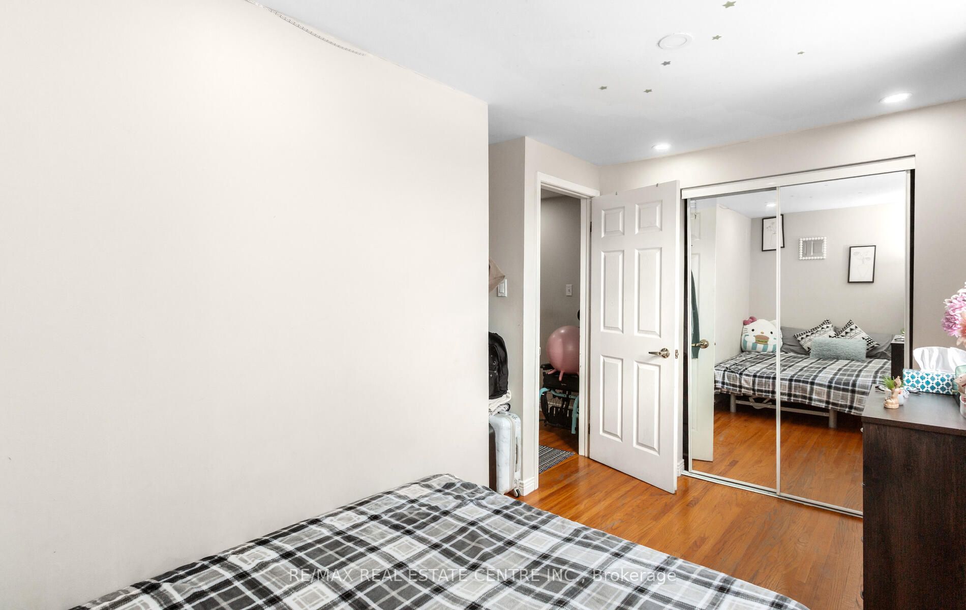 1 Tindale Road Property Photo 19