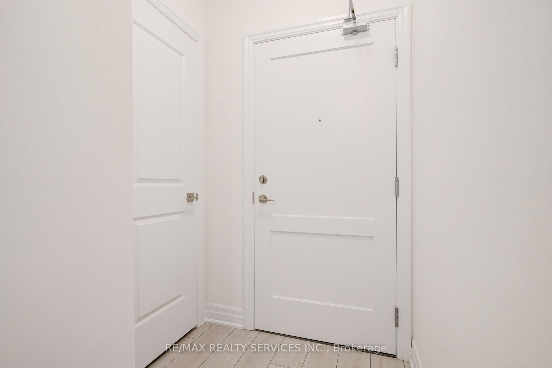 30 Elm Drive W 308 Property Photo 48