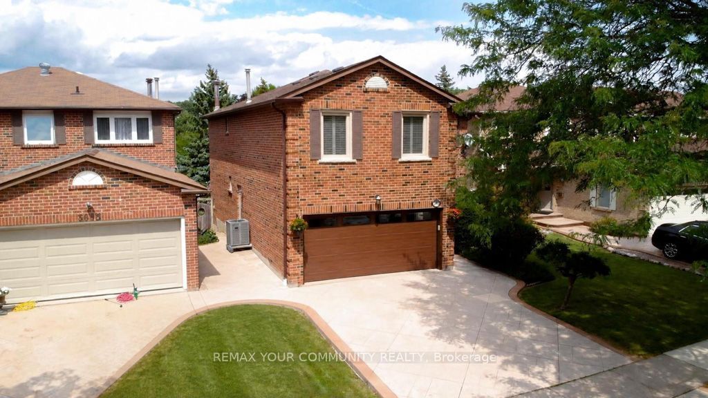 3631 Kelso Crescent Property Photo 3