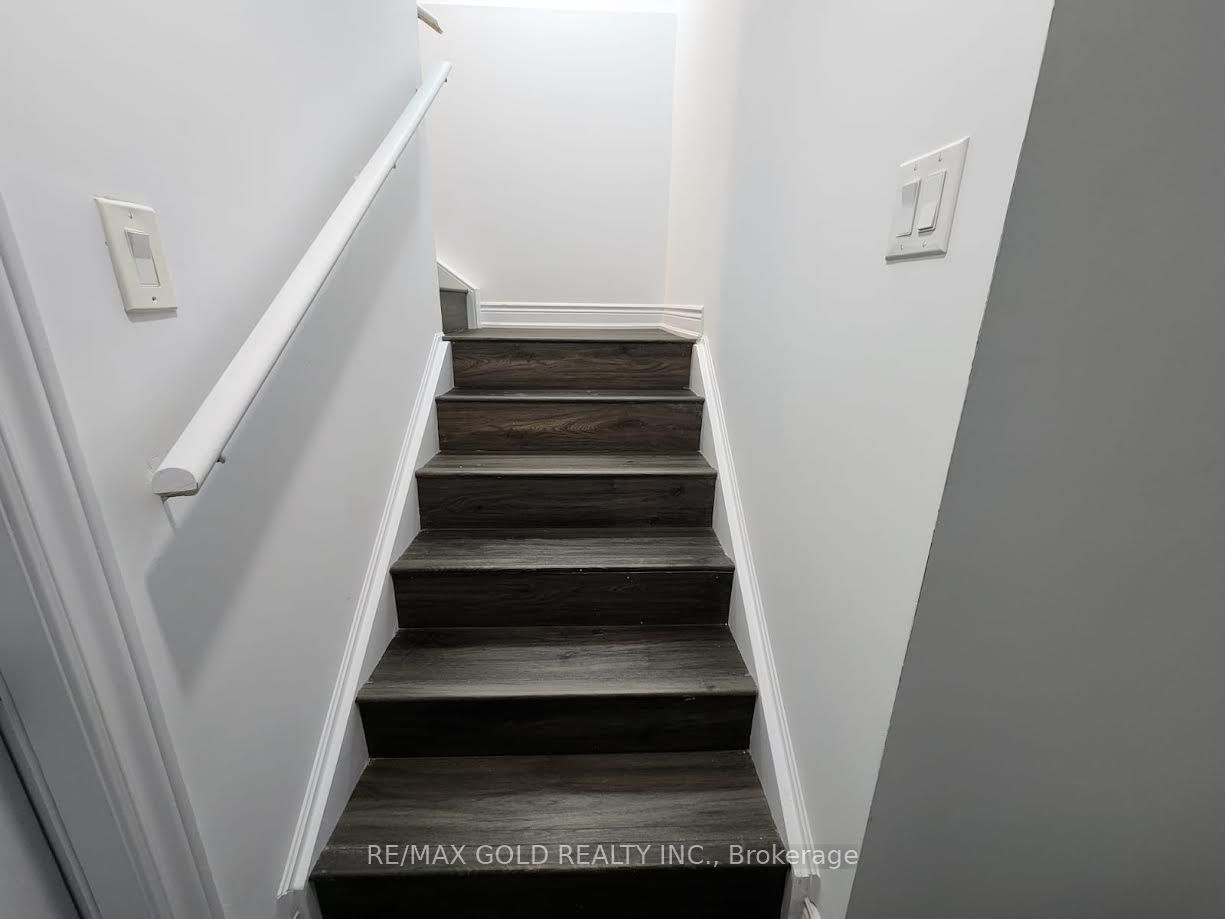 298 Etheridge Avenue 1 Property Photo 6