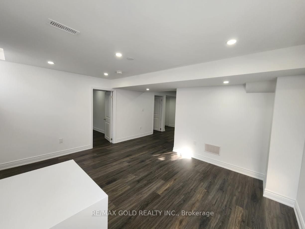 298 Etheridge Avenue 1 Property Photo 14