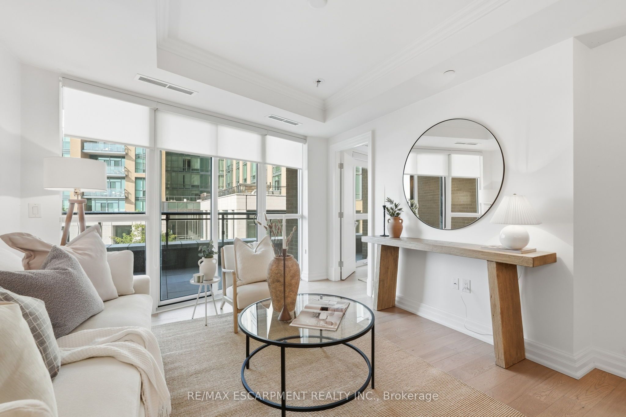 2060 Lakeshore Road 310 Property Photo 17