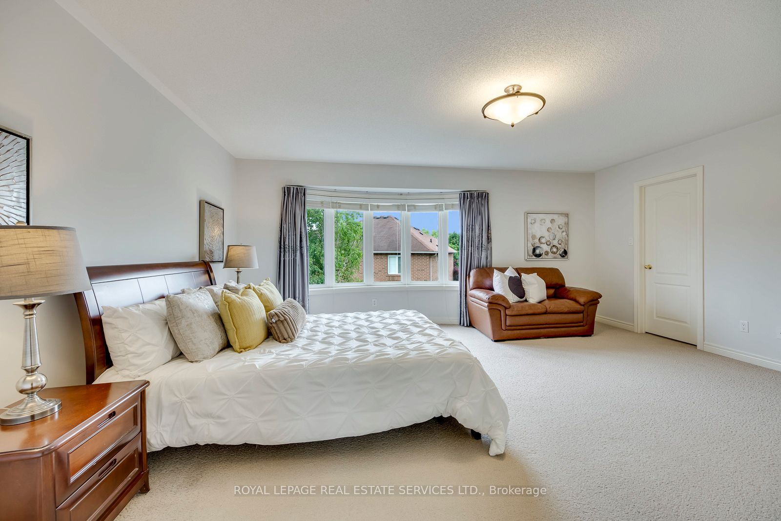 2249 Glazebrook Circle Property Photo 26