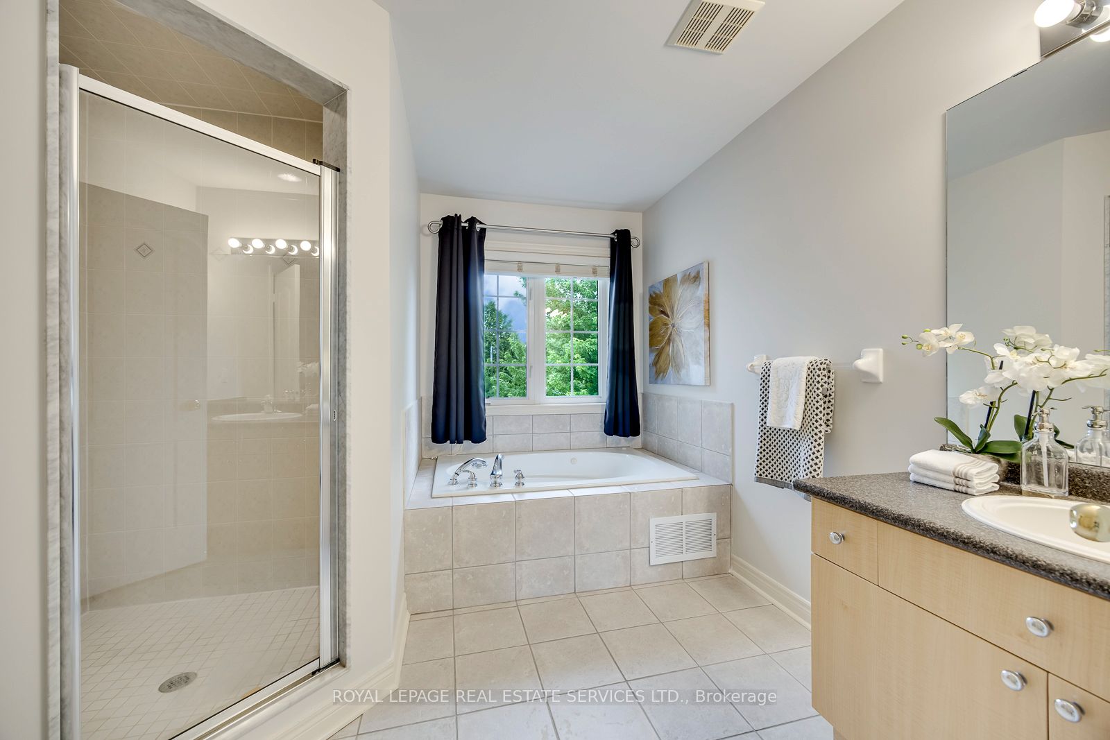 2249 Glazebrook Circle Property Photo 27