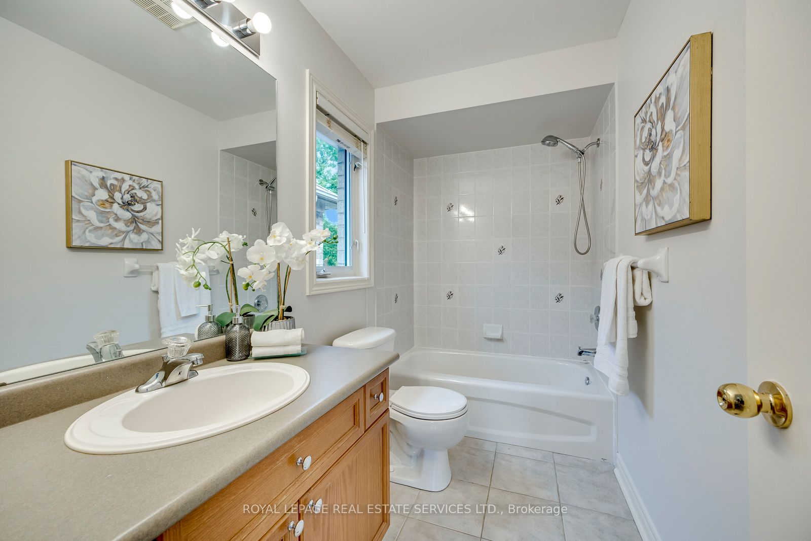 2249 Glazebrook Circle Property Photo 29