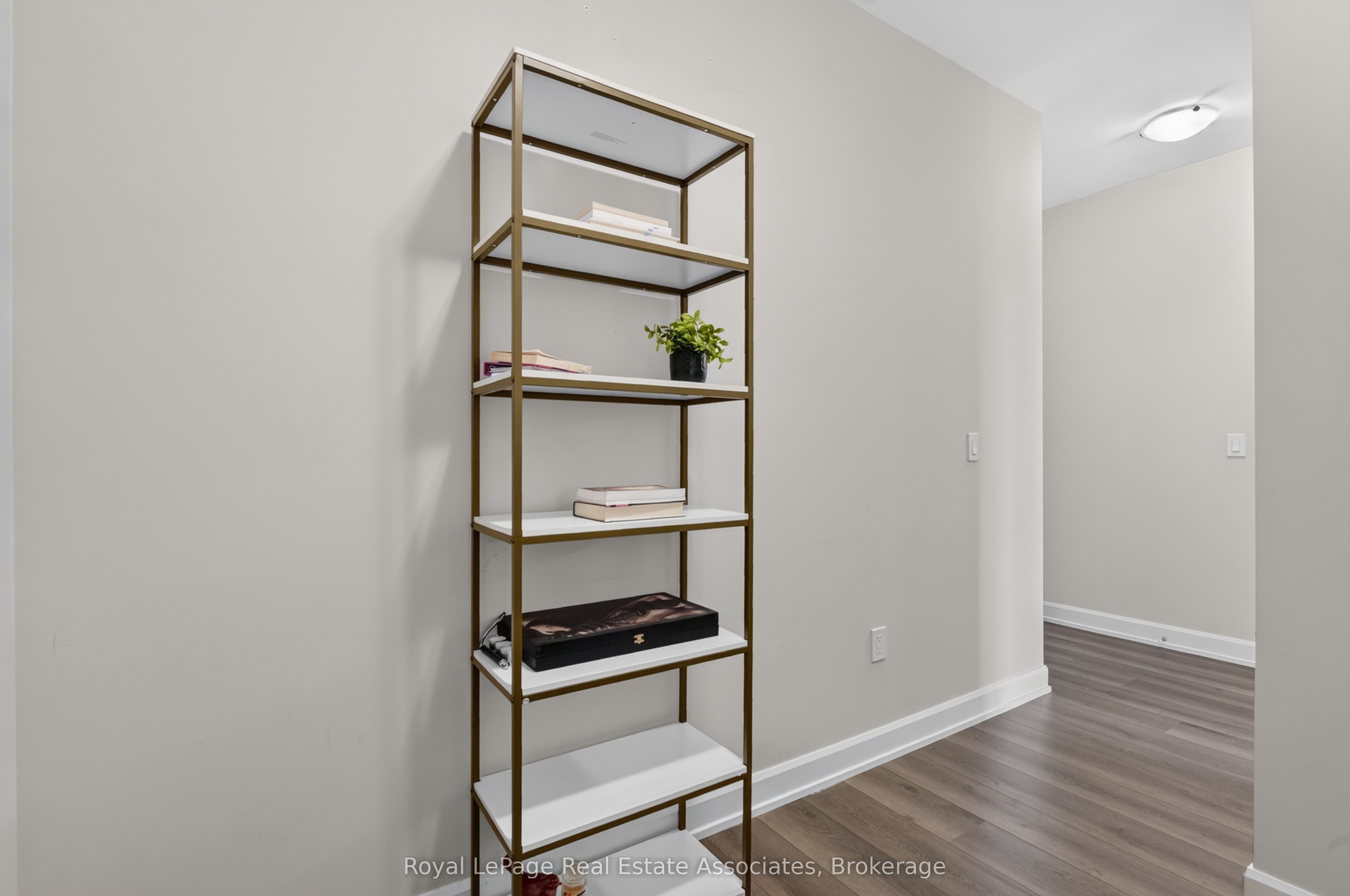 3200 William Coltson Avenue 622 Property Photo 19