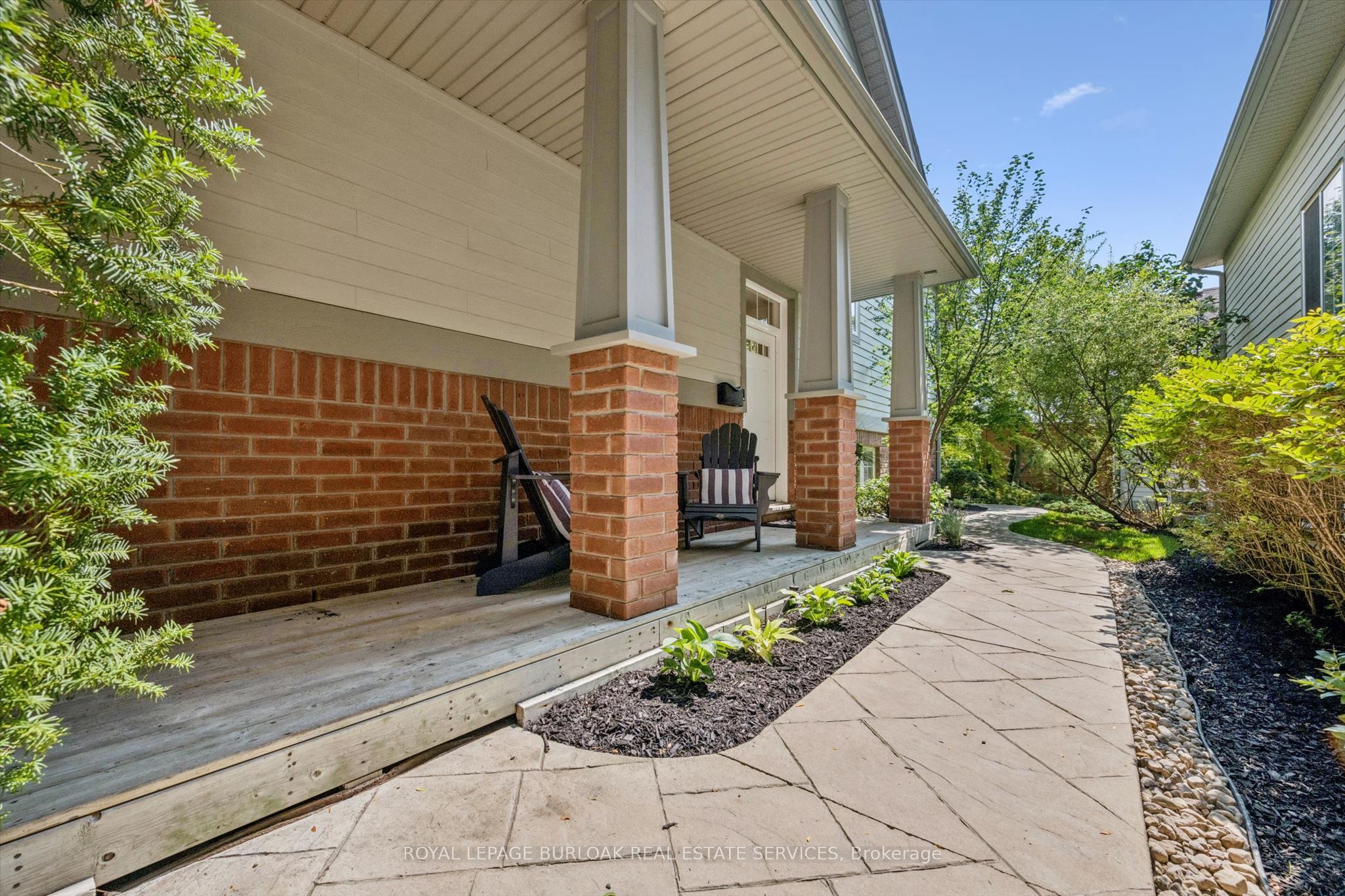 263 Plains Road W 5 Property Photo 4