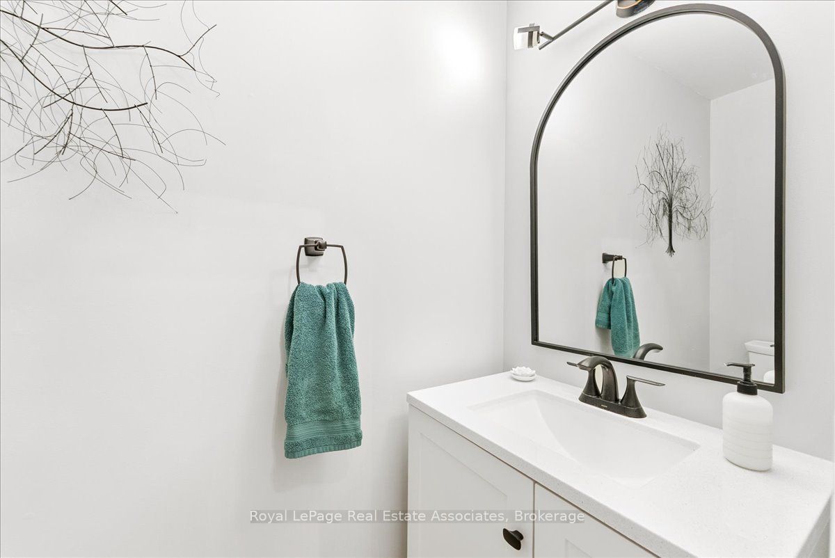 4 Wolf Crescent Property Photo 17