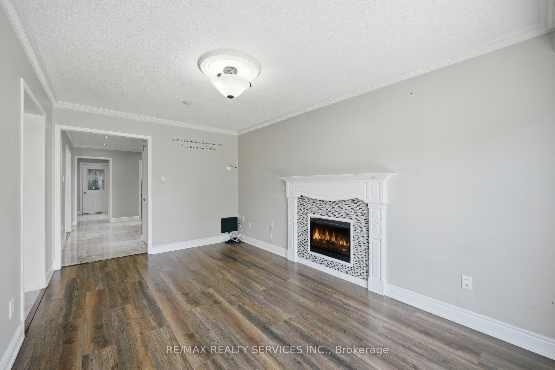 92 Tulip Drive Property Photo 3
