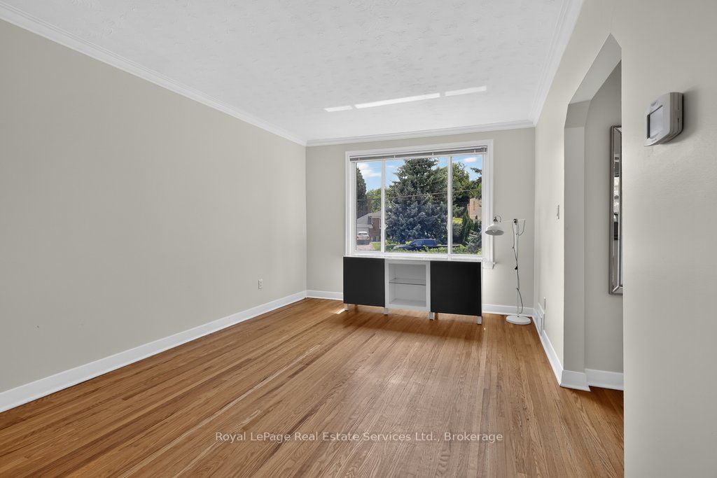 79 Kingswood Road Main Property Photo 11