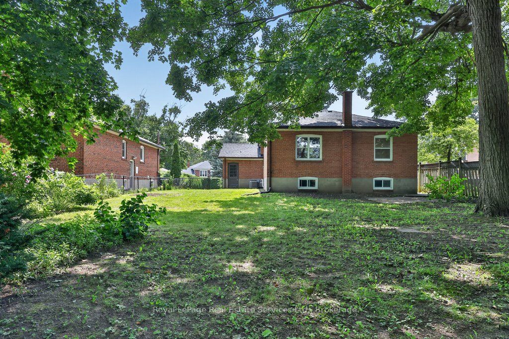 79 Kingswood Road Main Property Photo 25