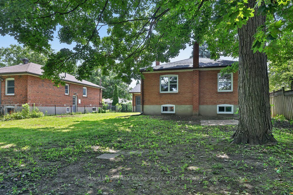 79 Kingswood Road Main Property Photo 26