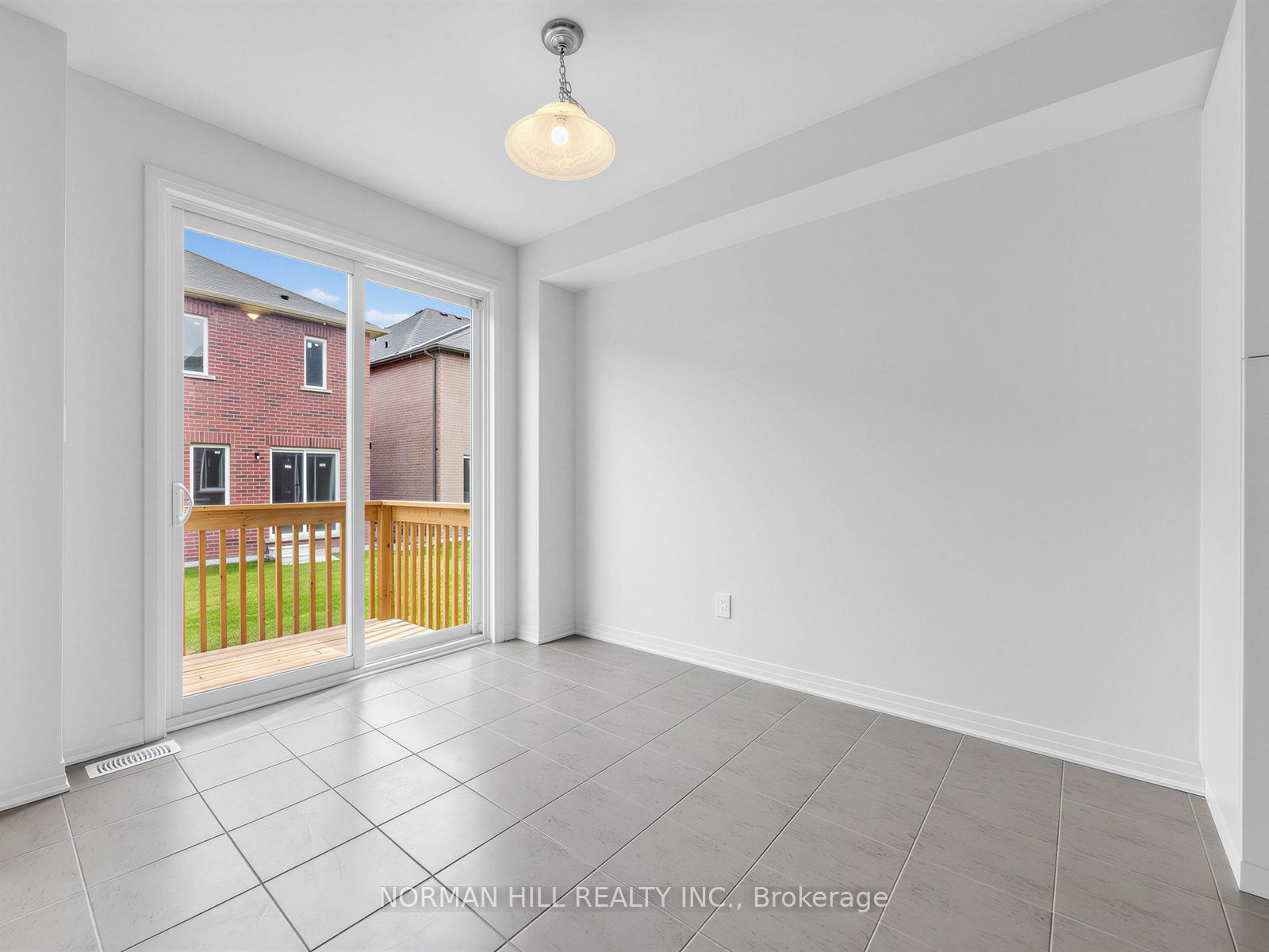 13 Guildhouse Drive Property Photo 13