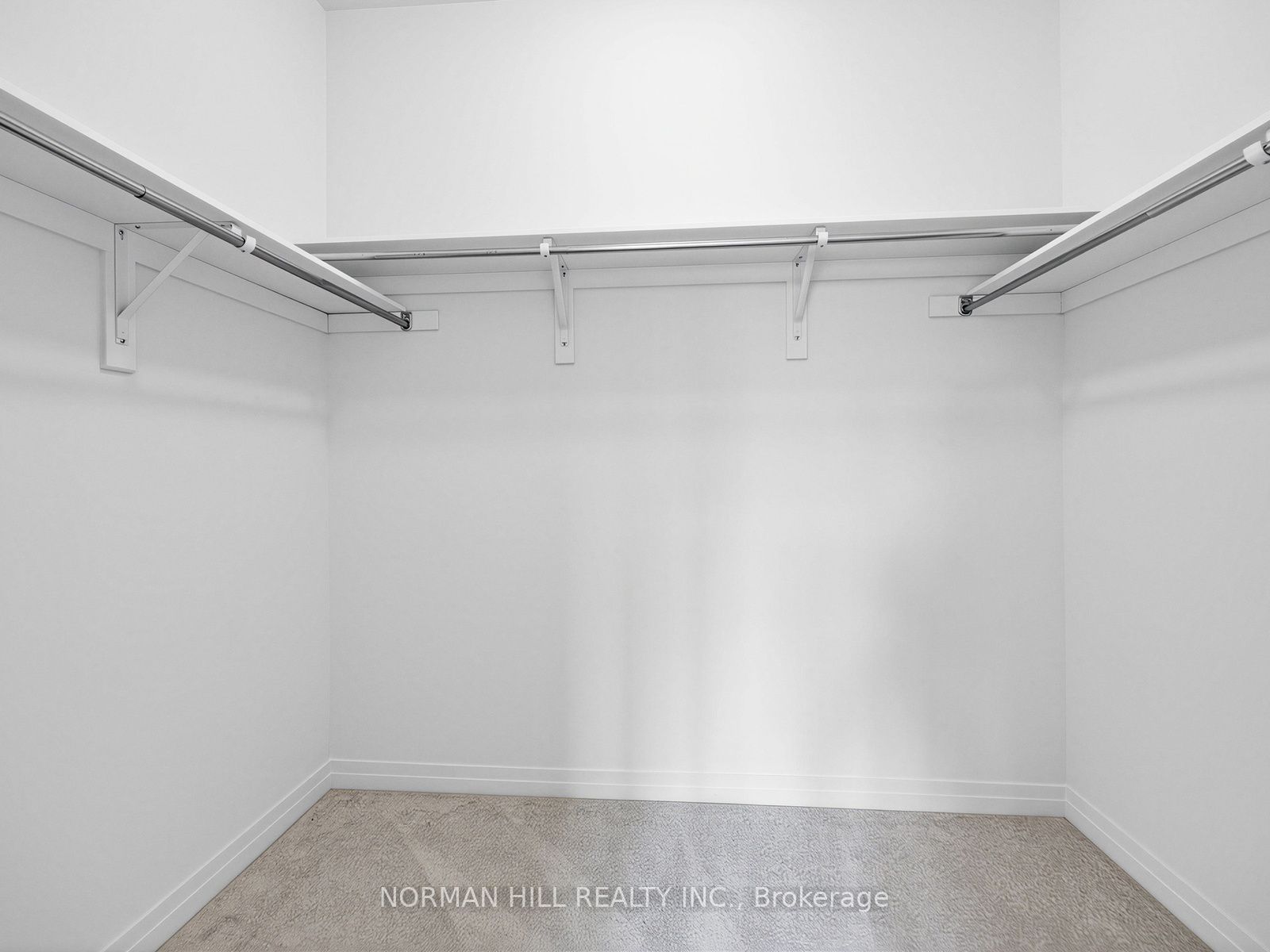13 Guildhouse Drive Property Photo 29