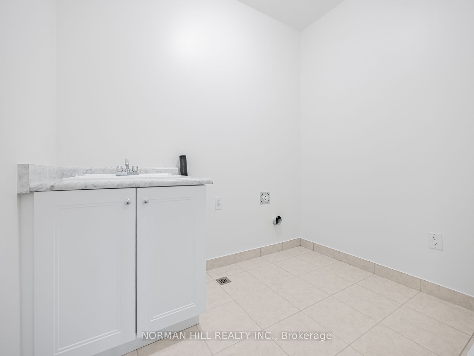 27 Unwind Crescent Property Photo 23