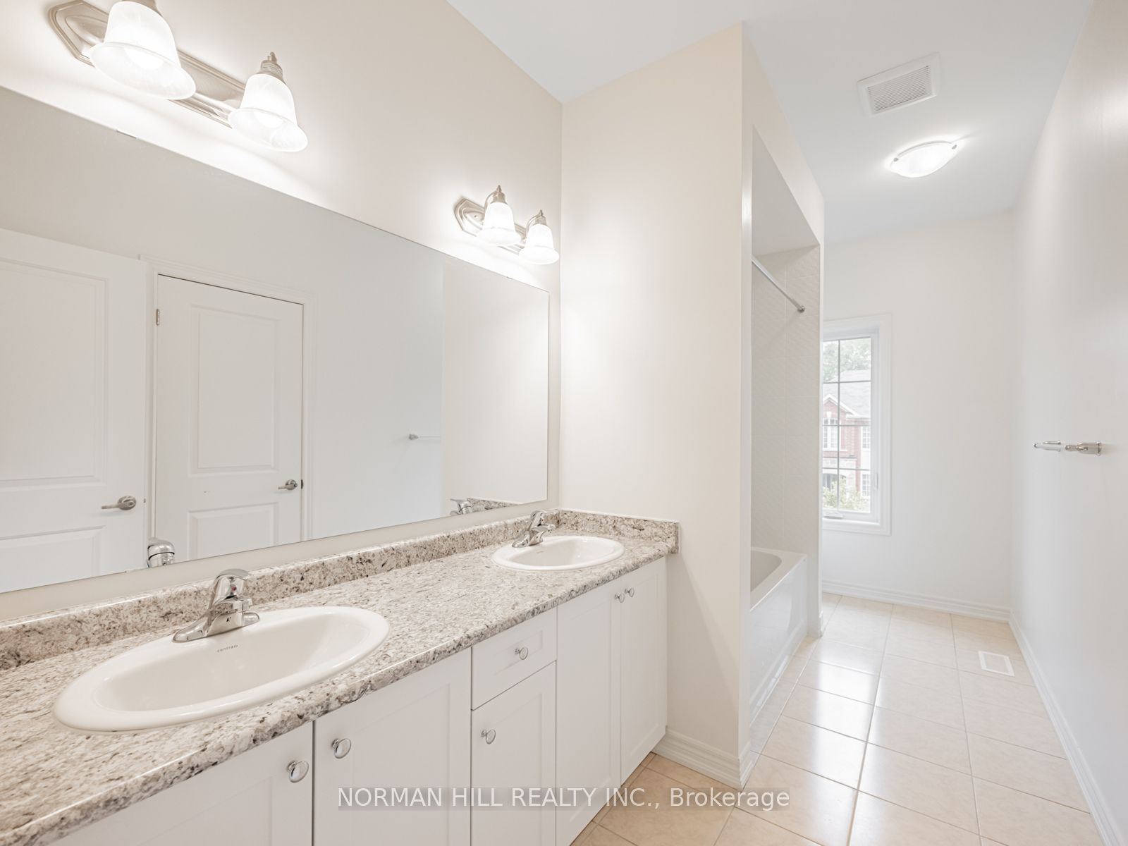 27 Unwind Crescent Property Photo 26