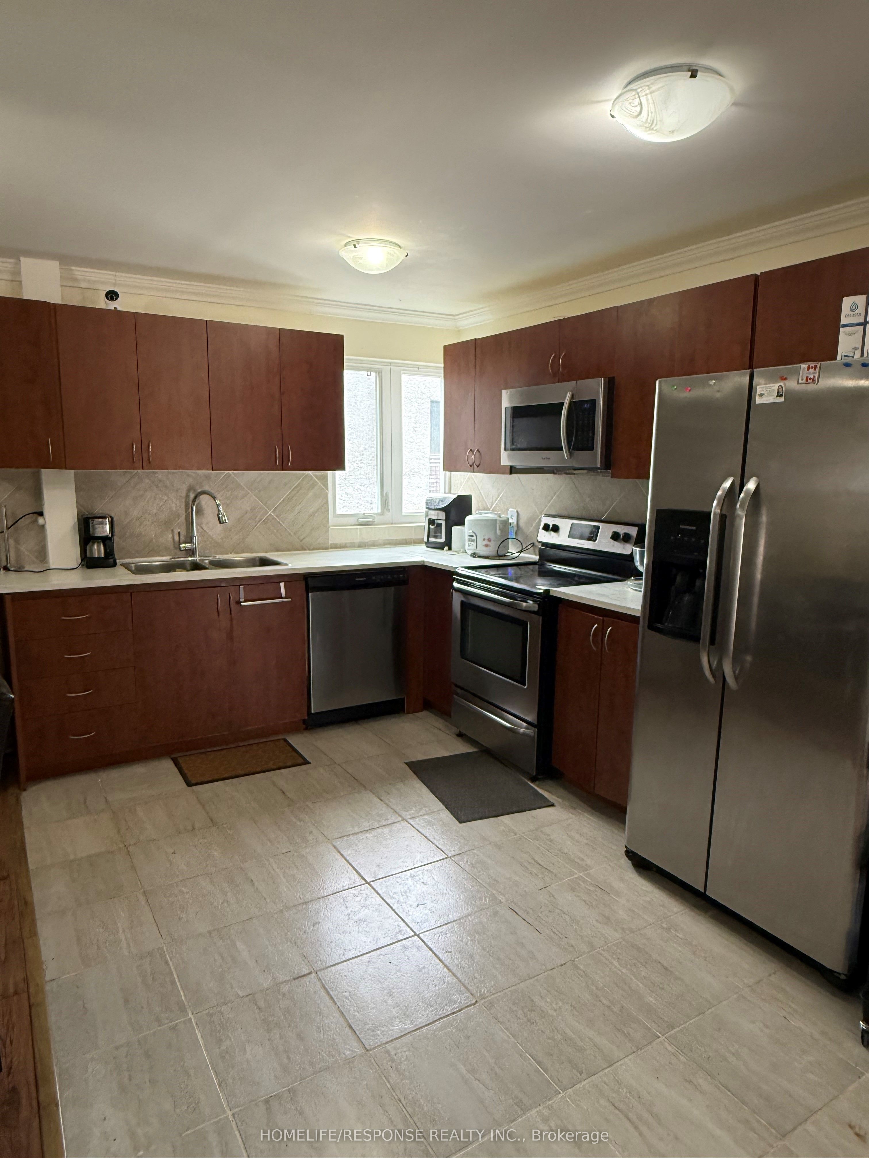 1055 Dundas Street E 158 Property Photo 4