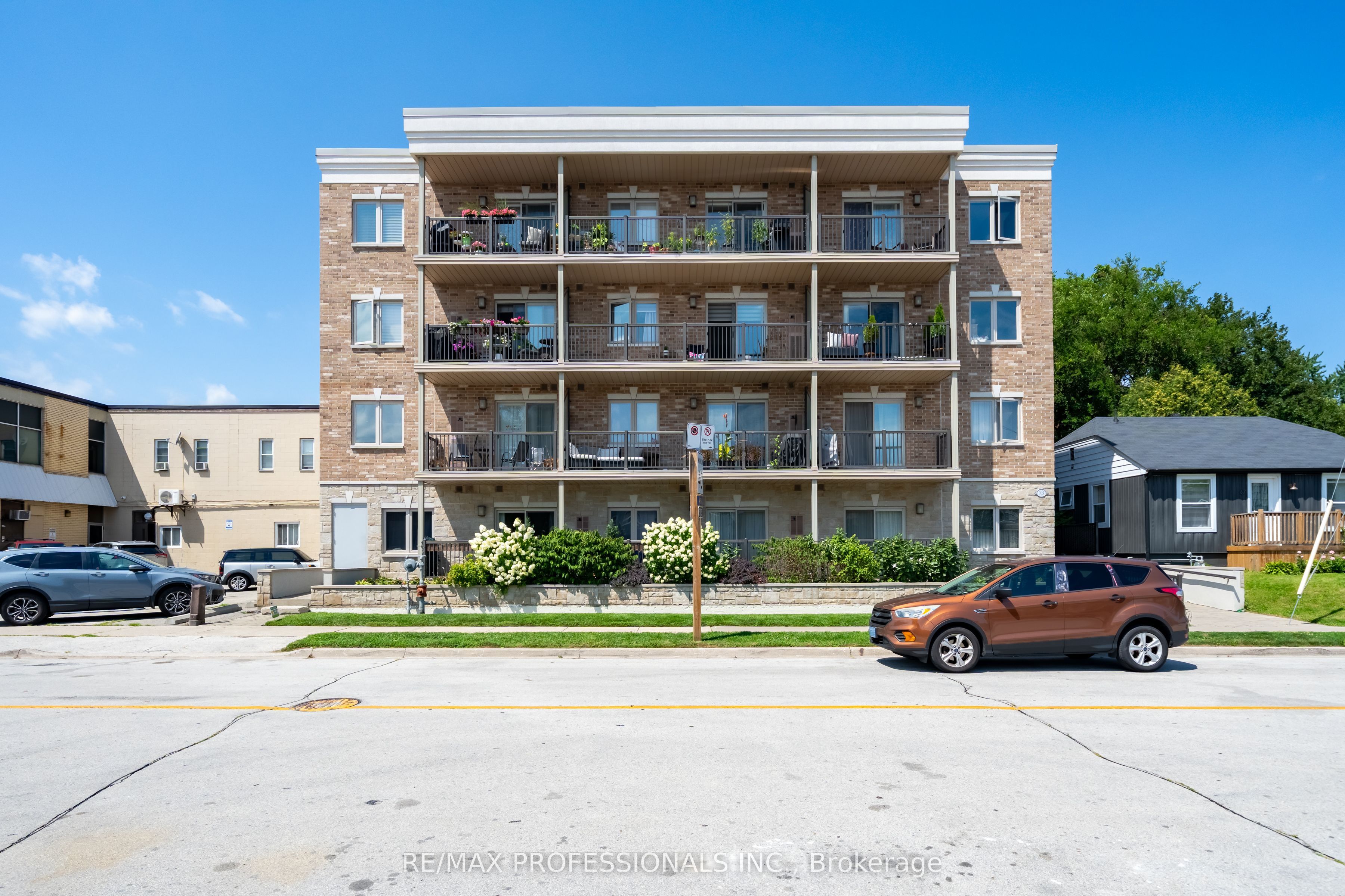 73 Washington Avenue 405 Property Photo 1